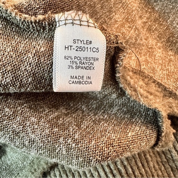 Oversized Sweater Women size Large Olive Green Turtleneck Hi Low hem Loose Fit - Picture 8 of 12